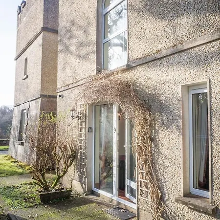 No 9 Old Manor Ballynahinch *